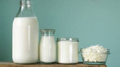 Acné : et si les produits laitiers étaient en cause?